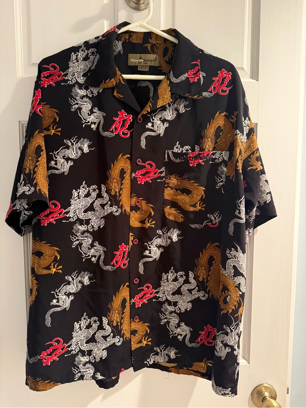 Y2K Vintage Asian Inspired Dragon Shirt Size M